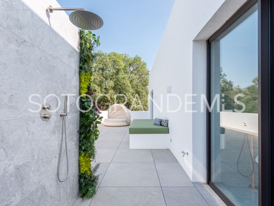 Zona E 6 bedrooms villa for sale | Teseo Estate