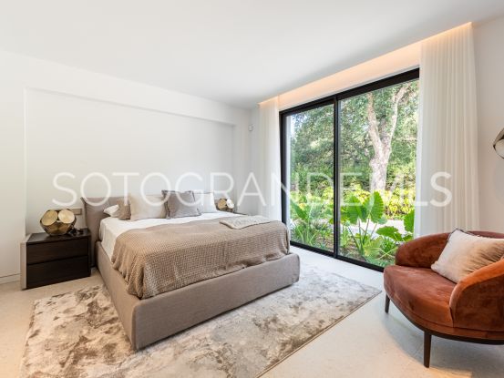 Zona E 6 bedrooms villa for sale | Teseo Estate