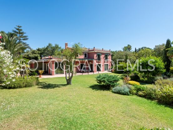Buy villa with 6 bedrooms in Zona C, Sotogrande | Teseo Estate