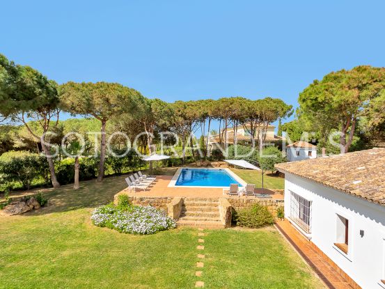 5 bedrooms villa in Zona G for sale | Teseo Estate