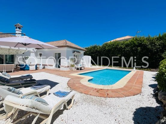 Zona B, Sotogrande Costa, villa en venta | Teseo Estate