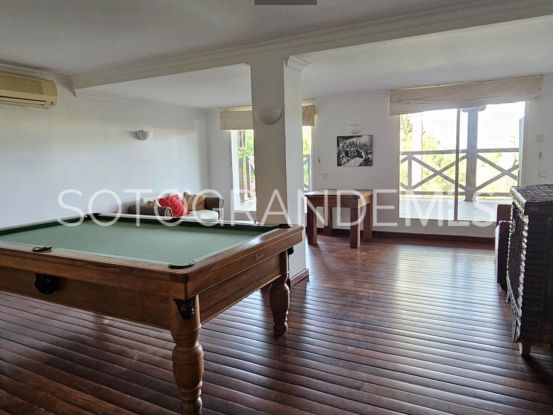 5 bedrooms Zona B villa for sale | Teseo Estate