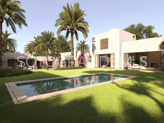 Kings & Queens 6 bedrooms villa for sale | Teseo Estate