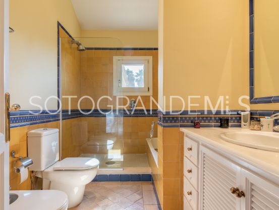 5 bedrooms villa for sale in Zona F, Sotogrande Alto | Teseo Estate