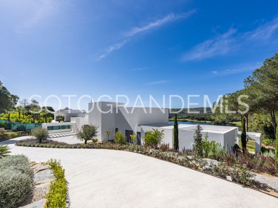Zona G, Sotogrande Alto, villa en venta con 5 dormitorios | Teseo Estate