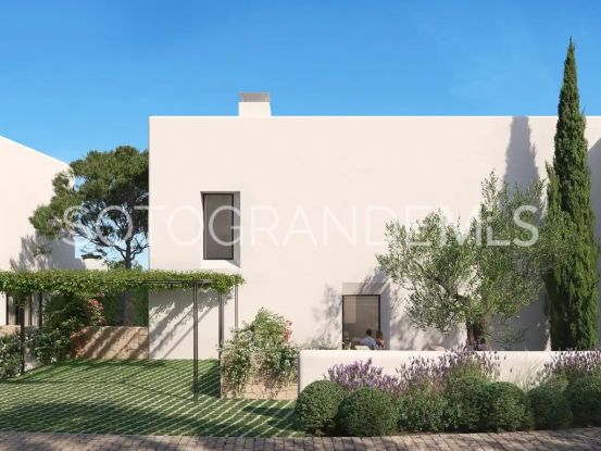 Comprar adosado en La Reserva de 3 dormitorios | Teseo Estate