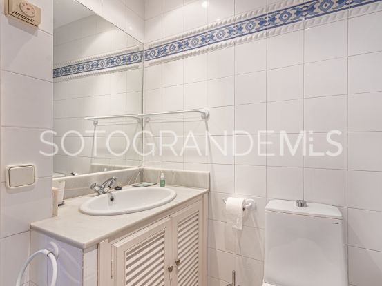 Town house in Los Lacasitos for sale | Teseo Estate