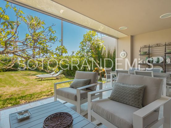 Town house in Los Lacasitos for sale | Teseo Estate