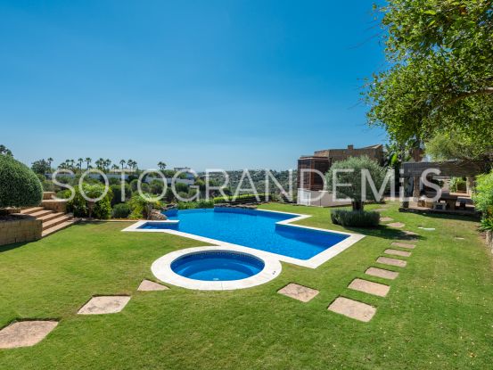 For sale Zona G villa with 8 bedrooms | Teseo Estate