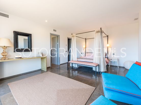 For sale Zona G villa with 8 bedrooms | Teseo Estate