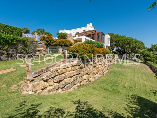 For sale Zona G villa with 8 bedrooms | Teseo Estate