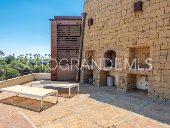For sale Zona G villa with 8 bedrooms | Teseo Estate