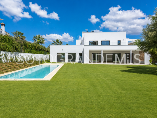 Se vende villa en Zona B, Sotogrande Costa | Teseo Estate