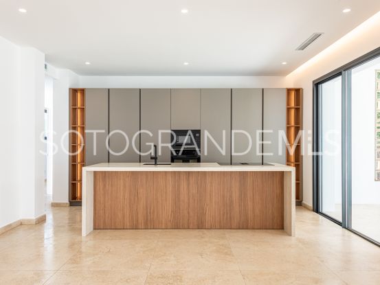 For sale Zona B villa | Teseo Estate