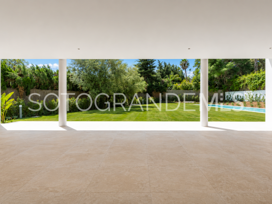 Se vende villa en Zona B, Sotogrande Costa | Teseo Estate