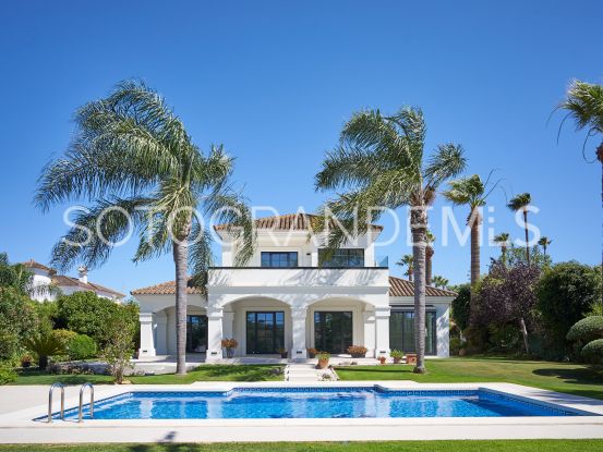 Se vende villa con 3 dormitorios en Zona B, Sotogrande Costa | Teseo Estate