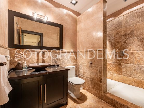 Zona G, Sotogrande Alto, villa de 6 dormitorios a la venta | Teseo Estate