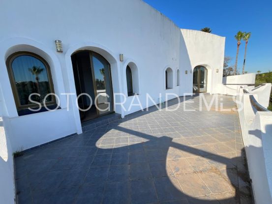 Villa de 5 dormitorios a la venta en Zona F, Sotogrande Alto | Teseo Estate