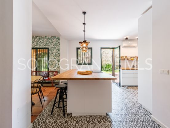 Buy Sotogrande Costa town house with 4 bedrooms | Teseo Estate