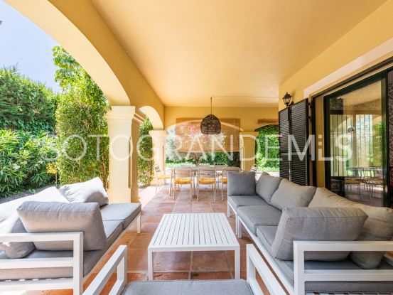 Buy Sotogrande Costa town house with 4 bedrooms | Teseo Estate