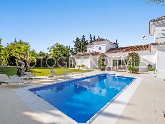 For sale villa in Zona B | Teseo Estate