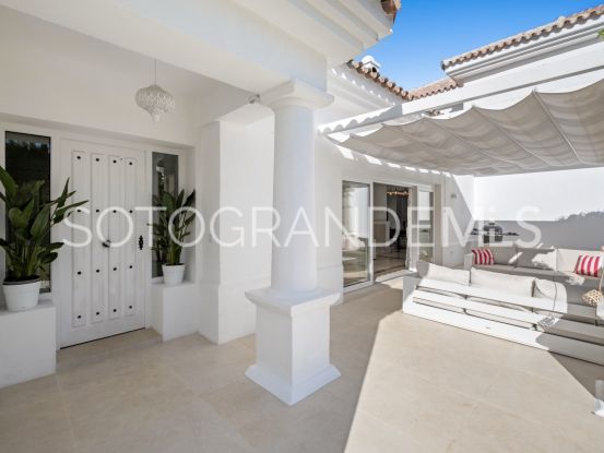 For sale villa in Zona B | Teseo Estate