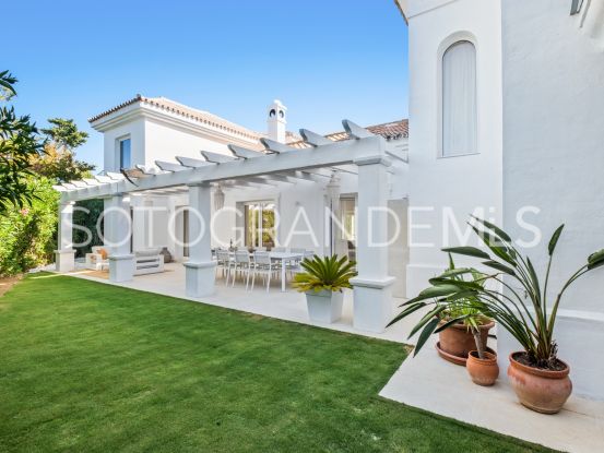 For sale villa in Zona B | Teseo Estate