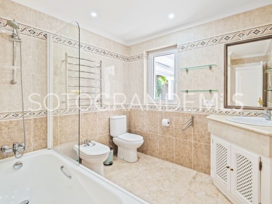 For sale villa in Zona B | Teseo Estate