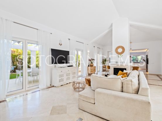 For sale villa in Zona B | Teseo Estate