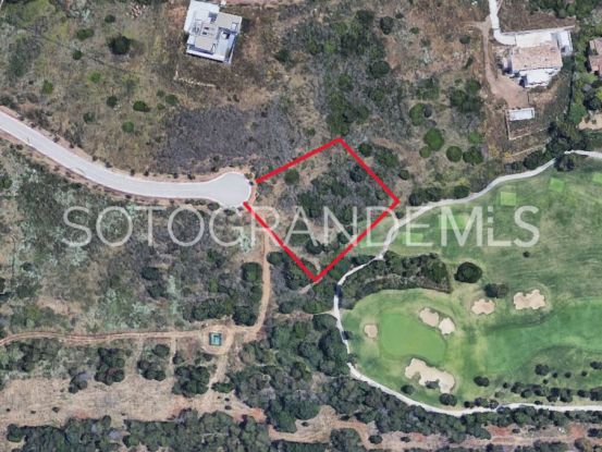 Zona L plot for sale | Teseo Estate
