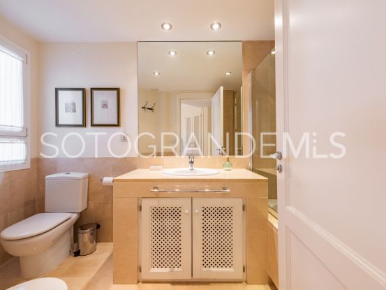 Comprar apartamento en Ribera del Gurami, Marina de Sotogrande | Teseo Estate