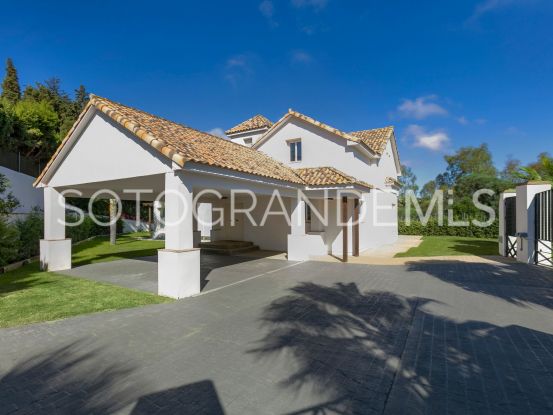 For sale Zona B 6 bedrooms villa | Teseo Estate