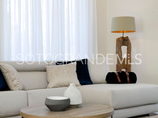 For sale Zona B 6 bedrooms villa | Teseo Estate