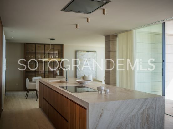 Villa con 5 dormitorios en venta en Zona M, La Reserva | Teseo Estate