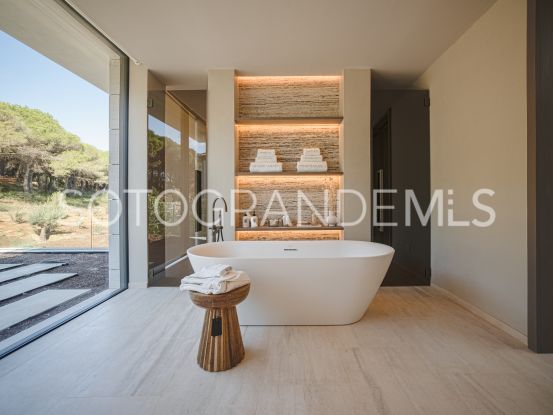 Villa con 5 dormitorios en venta en Zona M, La Reserva | Teseo Estate