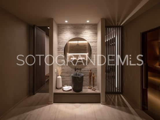 Villa con 5 dormitorios en venta en Zona M, La Reserva | Teseo Estate