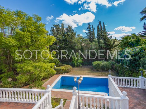 Zona B villa for sale | Teseo Estate