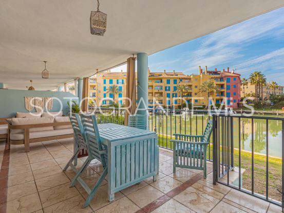 Apartment with 4 bedrooms in Isla Carey | Teseo Estate