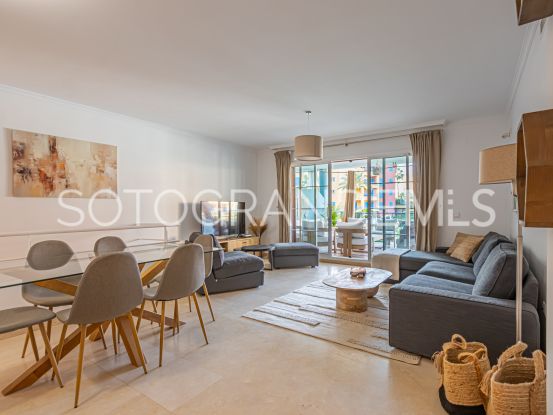 Apartment with 4 bedrooms in Isla Carey | Teseo Estate