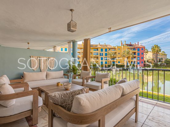 Apartment with 4 bedrooms in Isla Carey | Teseo Estate