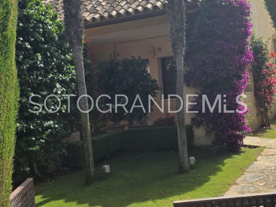 Town house with 5 bedrooms in Los Granados | Teseo Estate