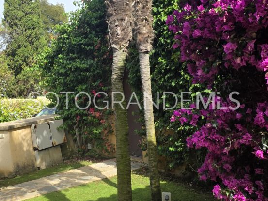 Town house with 5 bedrooms in Los Granados | Teseo Estate