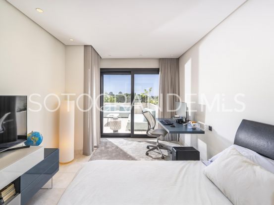 Buy Hacienda de Valderrama 4 bedrooms apartment | Teseo Estate