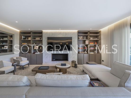 Buy Hacienda de Valderrama 4 bedrooms apartment | Teseo Estate