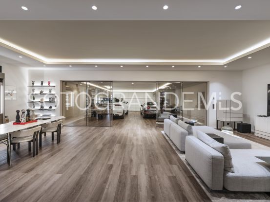 Buy Hacienda de Valderrama 4 bedrooms apartment | Teseo Estate