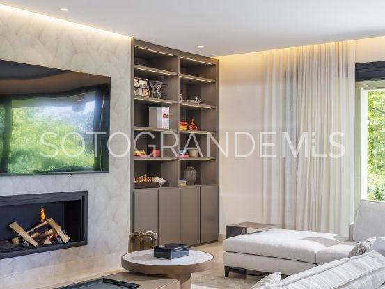Buy Hacienda de Valderrama 4 bedrooms apartment | Teseo Estate