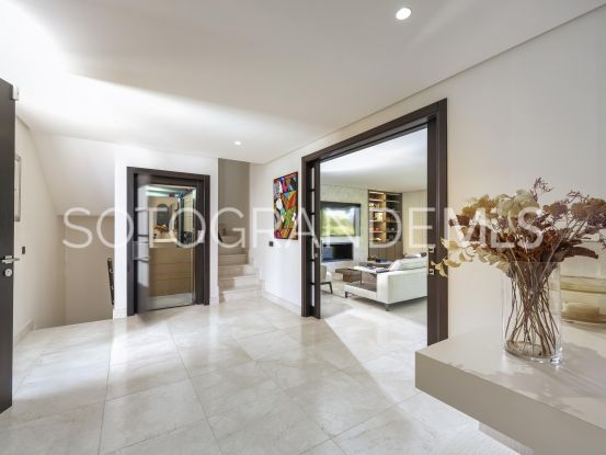 Buy Hacienda de Valderrama 4 bedrooms apartment | Teseo Estate