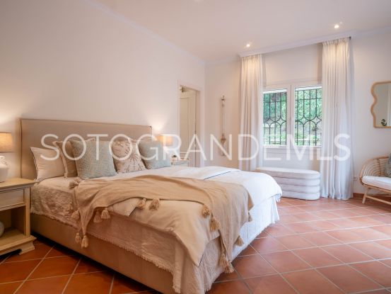 Comprar villa en Zona G, Sotogrande Alto | Teseo Estate