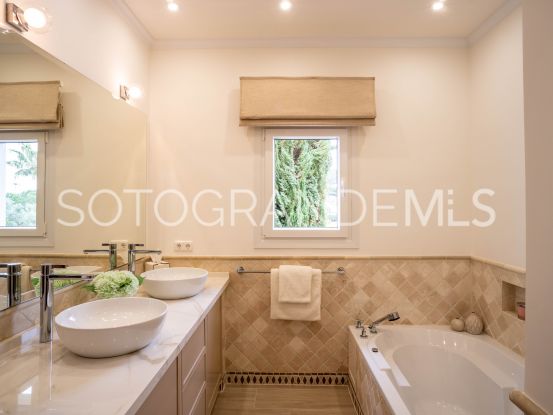 Comprar villa en Zona G, Sotogrande Alto | Teseo Estate