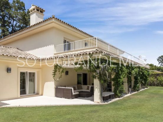 Villa en venta en Reyes y Reinas | Teseo Estate